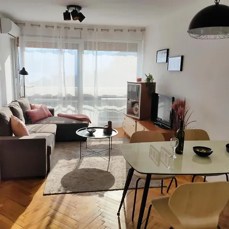 Adria Holliday Rijeka Apartment Exterior photo