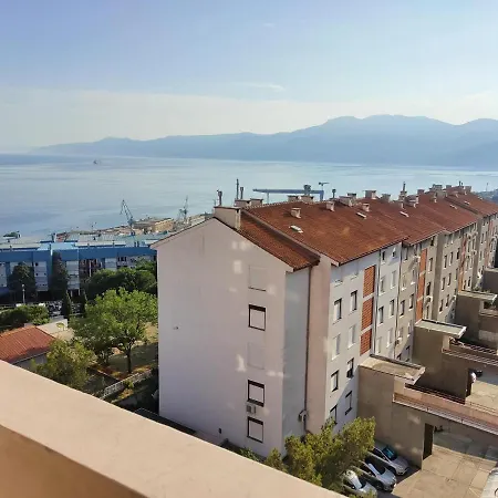 Adria Holliday Rijeka Apartment Exterior photo